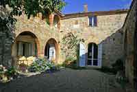 Large self catering villa in Tuscany 